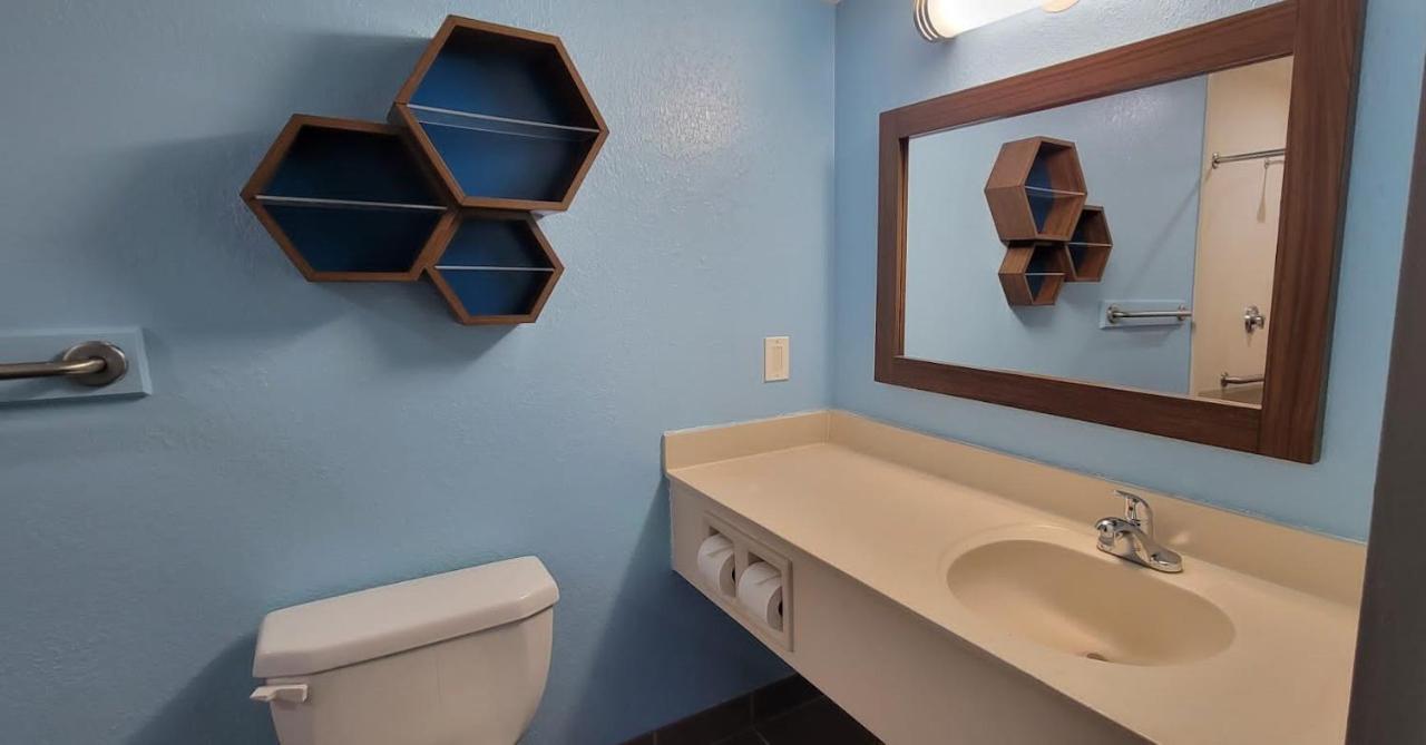 Hometowne Studios By Red Roof Egg Harbor-Atlantic City Airport Egg Harbor Township Buitenkant foto