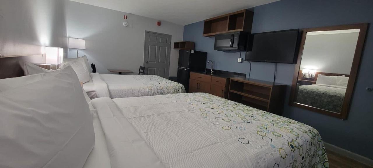 Hometowne Studios By Red Roof Egg Harbor-Atlantic City Airport Egg Harbor Township Buitenkant foto