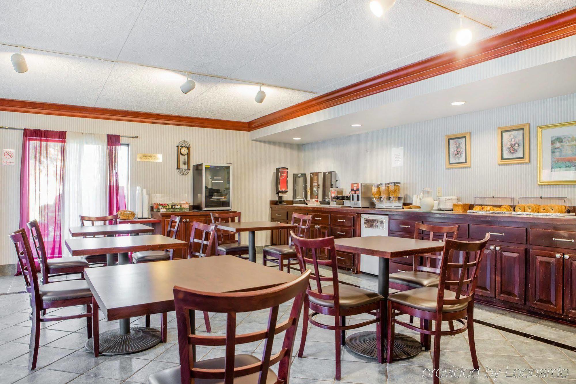Hometowne Studios By Red Roof Egg Harbor-Atlantic City Airport Egg Harbor Township Buitenkant foto